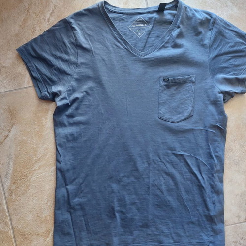 O'Neill T-shirt like new, blue, size L