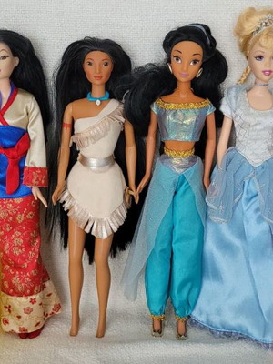 Κούκλες Disney πριγκίπισσες μεταχειρισμένες