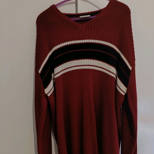 Canda wool sweater size XL like new, red