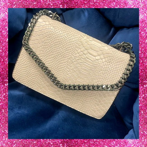 #OFFER New Women's Gray Bag with Crocodile Pattern and Chain Handles