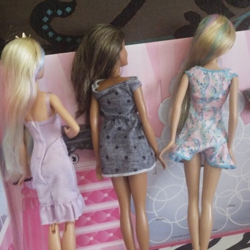 Barbie dolls set of 3, original Mattel dresses