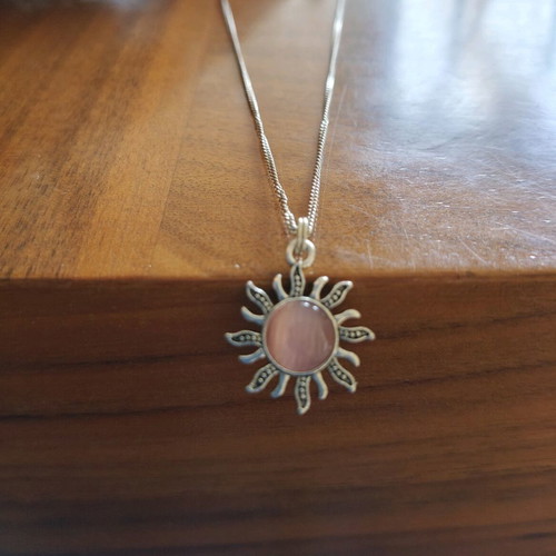 Sun pendant with chain and pink stone new
