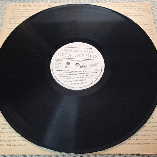 Bananarama The Greatest Hits Collection LP like new, pop