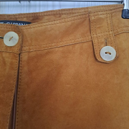 Dolce & Gabbana leather pants size M like new, mustard color