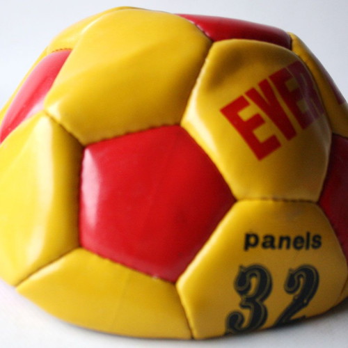 Vintage Mexico 86 Everest Football Ball new for display