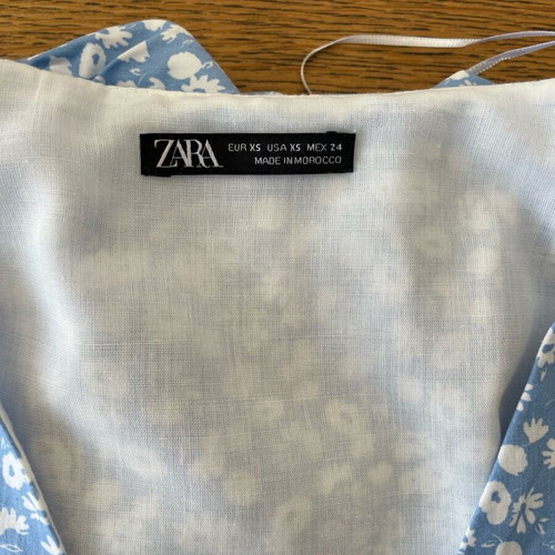 Zara printed shirt with ruffles like new, puff sleeve