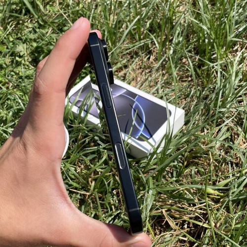 iPhone 16 Pro 512GB, mint condition