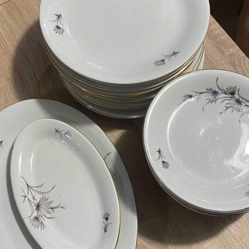 Porcelain service set like new, 24 pieces, Greek origin