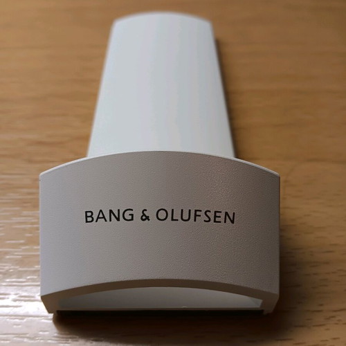 New Bang & Olufsen Beocom 1401 wall-mounted phone holder