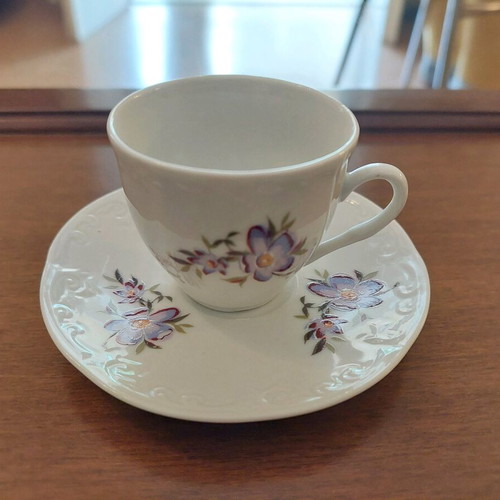 Vintage porcelain coffee cup set like new, 4 pieces