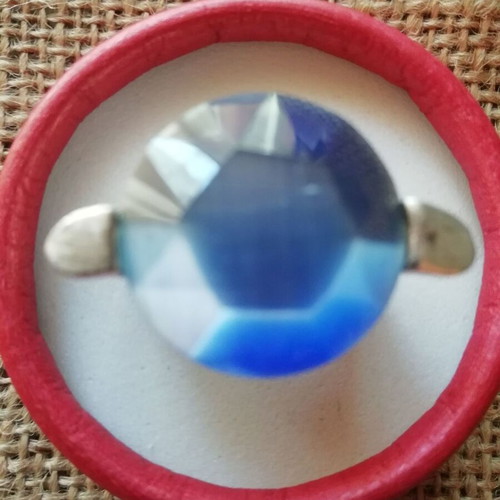 Steel solitaire ring silver color with blue zircon like new