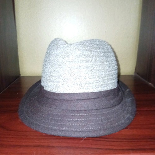 Hat used, size 57, 100% cotton, beige brown