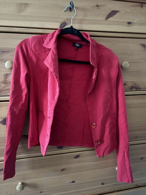 Blazer size L like new, red