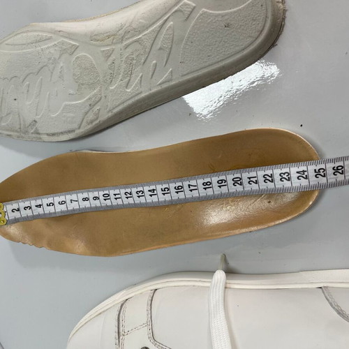 Christian Louboutin δερμάτινα αθλητικά παπούτσια μεταχειρισμένα, μέγεθος 38, λευκά