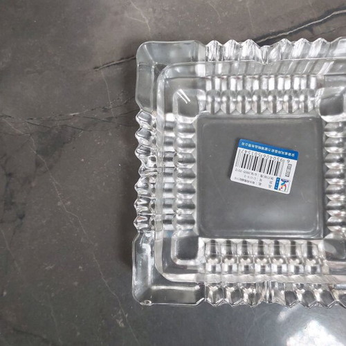 Glass square ashtrays new, pack of 6 pieces
