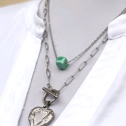 Layered steel necklace with green lime cube & embossed heart / Gift soy candle