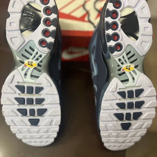Nike Air Max shoes new, black and purple, size 46