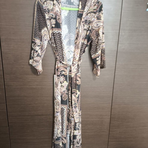 Long kimono caftan with paisley print like new, multicolor