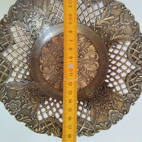 Vintage bronze-brass plate like new with filigree design