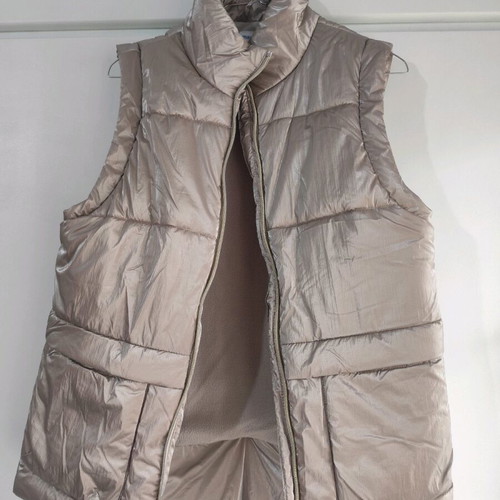 Mayoral sleeveless jacket gold like new, size 158 cm