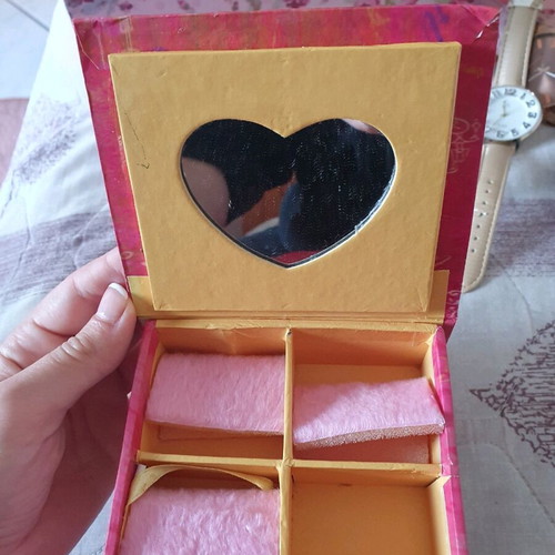 Jewelry box for princesses