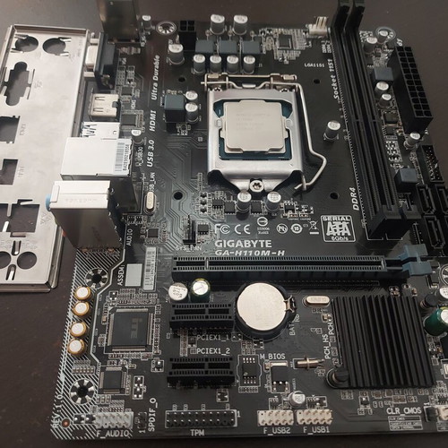 Gigabyte GA-H110M-H motherboard with Intel Core i3-7350K CPU