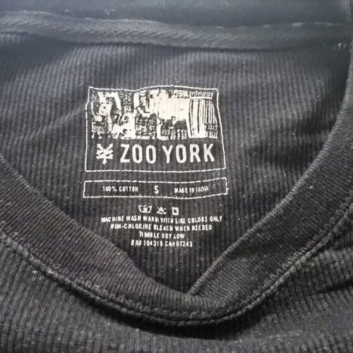 Zoo York long-sleeve shirt used, size small, black