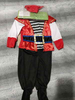 Baby pirate costume like new for 18 months old
