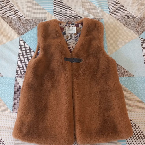 Zara Kids sleeveless faux fur vest size 152, like new, camel