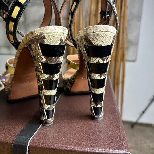 Alaïa sandals used, colorful, size 39