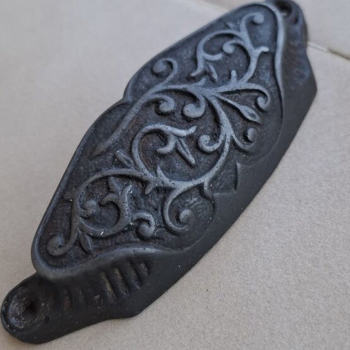 Carved antique handle 12cm, 1920