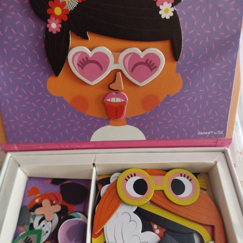 Janod Magnetic Construction Game Crazy Faces like new