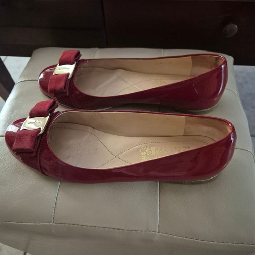 Ferragamo ballet flats like new, size 36, red
