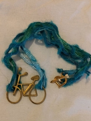 Necklace with bicycle fabric like new