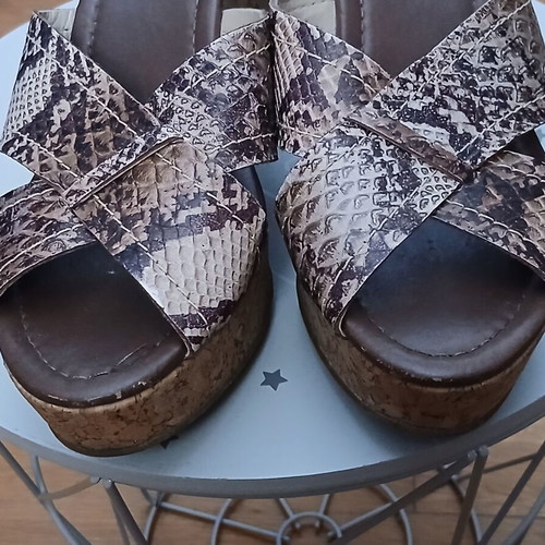 Elite leather wedge platforms used, size 40, beige and brown