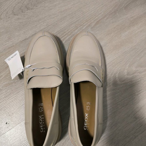 Geox Respira women's leather Bleyze beige moccasins new