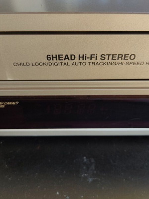 VCR SEG used for spare parts or repair with signs of use