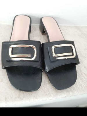 Sandals slippers new, unworn, size 38