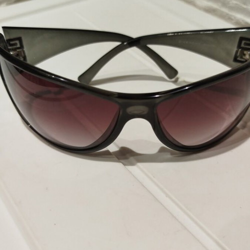 Givenchy SGV 446 sunglasses brown like new, authentic