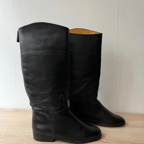 Leather knee-high boots used, size 38.5, black