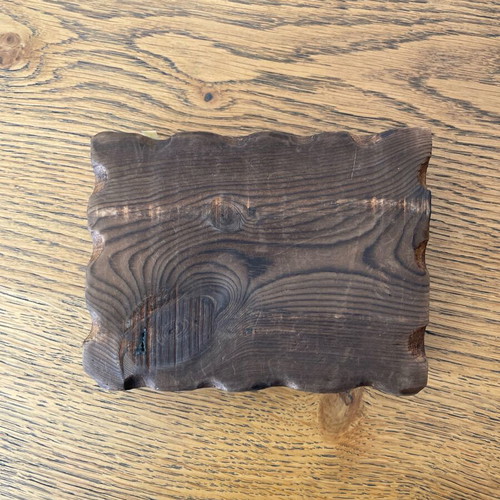 Vintage wooden cigarette case used with copper relief «Thriamvos Achilleos»