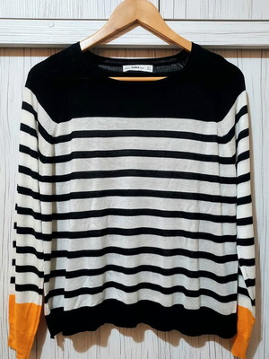 Zara women's blouse used, medium size, multicolor