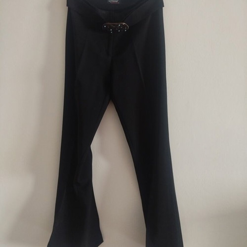 Lynne pants small with buckle, like new, black
