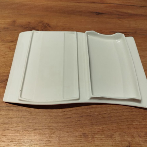 Designer serving platter with wave design, unused