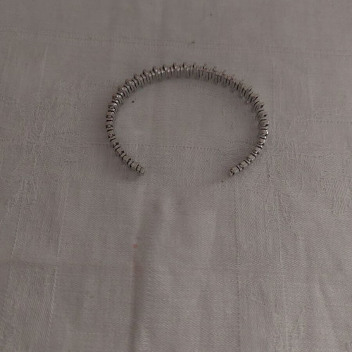Bracelet made of stainless steel like new, silver color