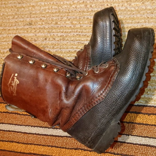 Lundhags boots like new, size 42, genuine leather