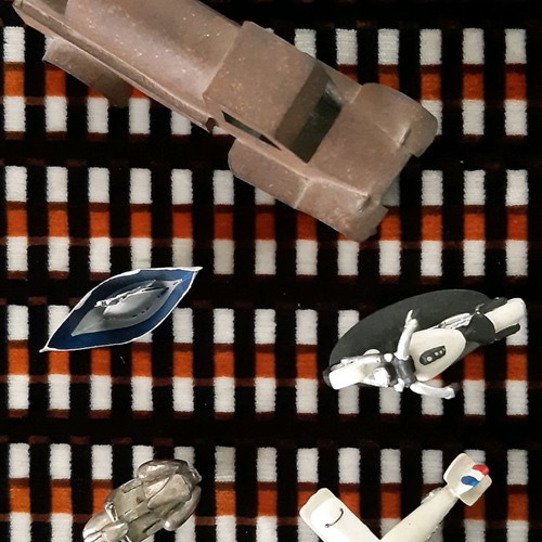 Decorative vehicles new, metal truck and four smaller pieces