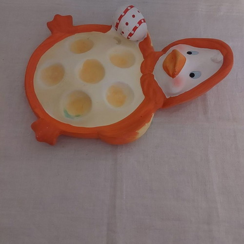 Easter ceramic egg holder 6 slots used