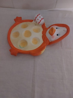 Easter ceramic egg holder 6 slots used