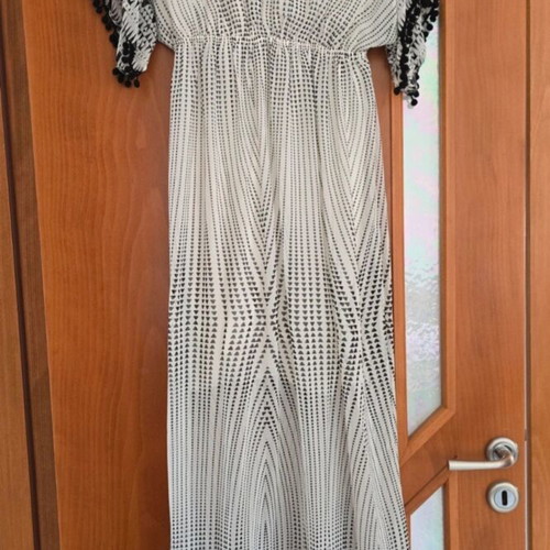 Long airy dress with black and white pattern, size S